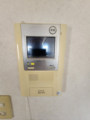 【セキュリティ】 | ピュアドームエタージュ箱崎 | 別号室の写真になります。現況優先。