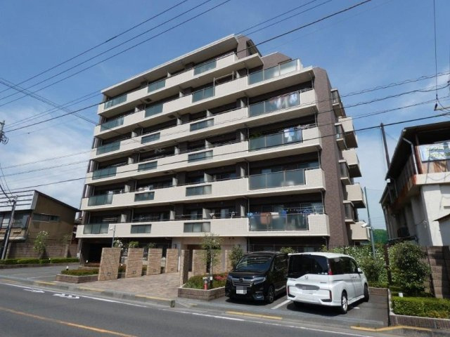 福生市大字熊川の中古マンションの外観