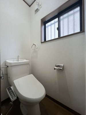 【トイレ】 | メゾンコモジオーネ | シンプルで使いやすいトイレです