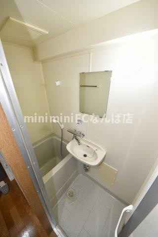 セレッソコート西心斎橋の浴室|実際の部屋の写真です