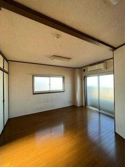 【寝室】
