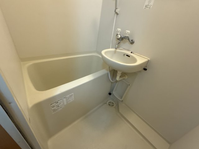 アミスタ花北の浴室