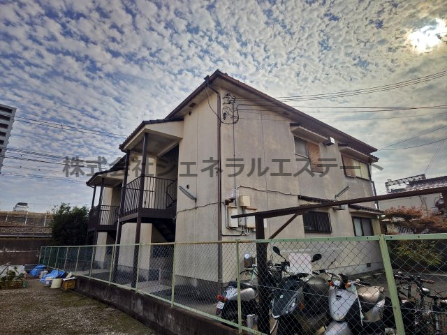 ハイツこはるの外観|落ち着いた雰囲気の外観です