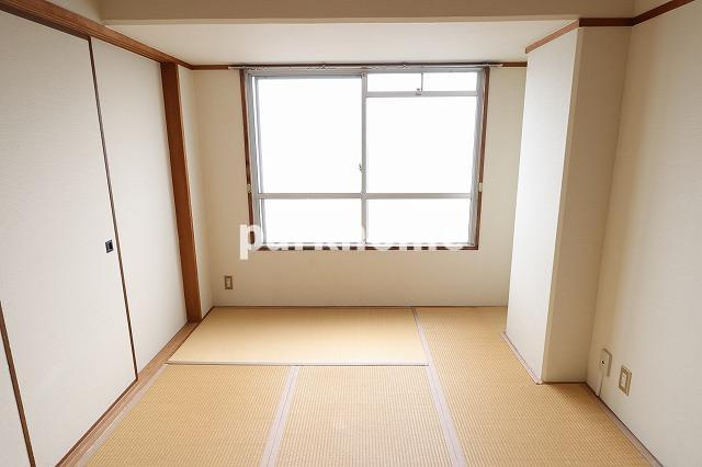 島谷グランドハイツの和室|和室です