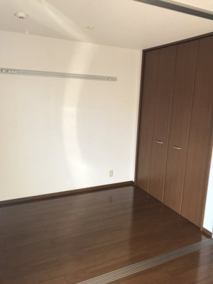 【洋室】 | ラ・トゥーエル