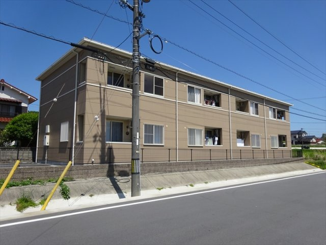 パインハウス寺家