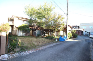 【前面道路含む現地写真】