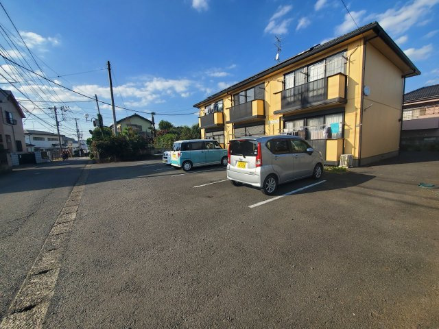 サンライズ村田Ⅱの駐車場|カースペースがあります