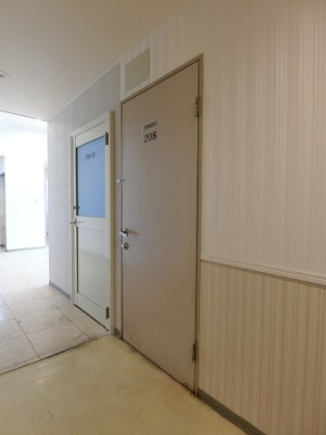 旗ヶ崎K収納の玄関