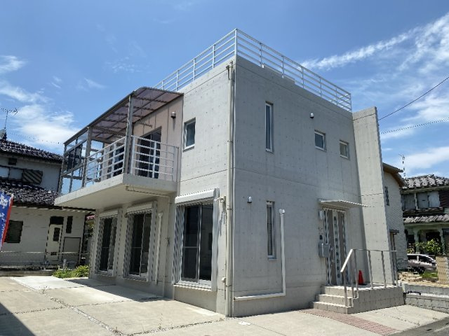 幸町鉄筋コンクリート造屋上付き（フルリフォーム済）の外観