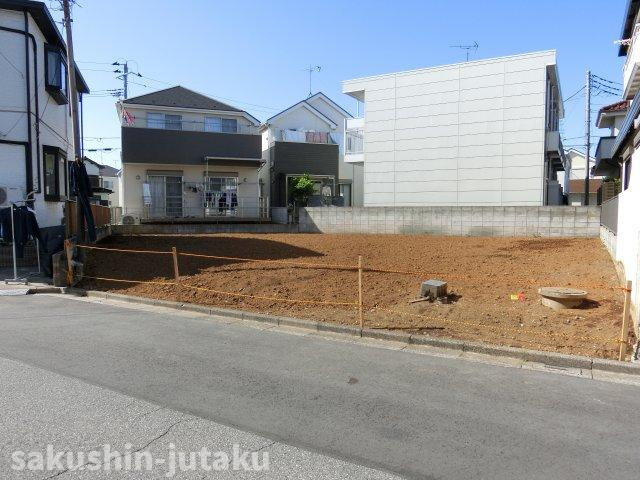 作新台２丁目　売地の外観|作新台２丁目　売地　更地　約59.4坪　南側６ｍ公道面　間口約9.1ｍ　