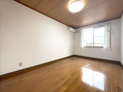 【居間・リビング】 | キャッスルハイツ