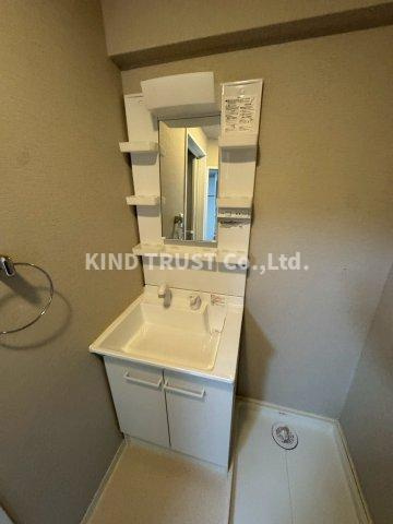 メゾンルミエールの洗面所|コンパクトで使いやすい洗面所