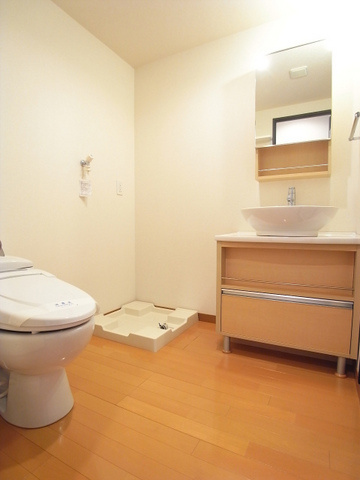 船橋市芝山１丁目のアパートのトイレ