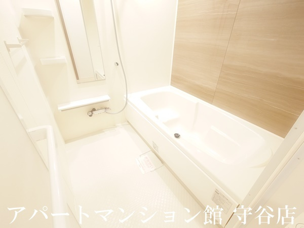レイブンクローの浴室