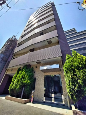 1フロア2世帯☆すべての住戸が角部屋です☆