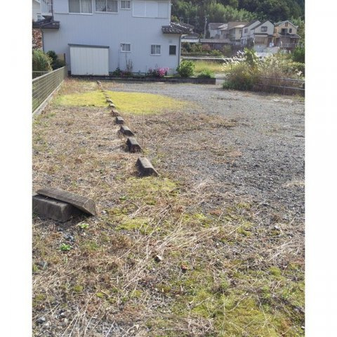 岐阜市岩井１丁目の駐車場の駐車場