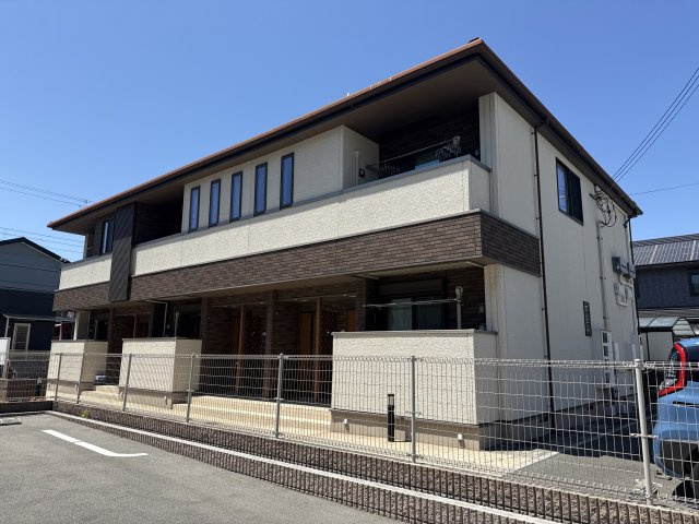 レクシオーレの外観