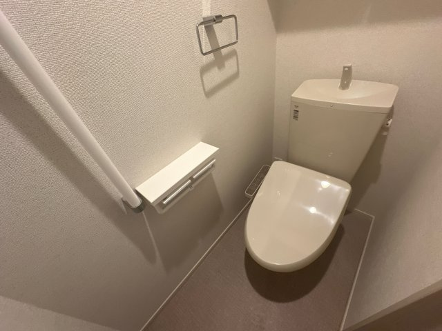 オイコス　オニロ　相生Ｅのトイレ