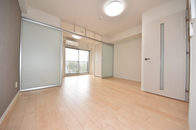 ルネフラッツ玉造本町の居間・リビング