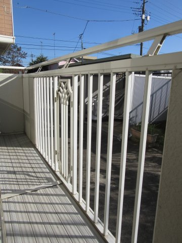 ハイツこうのとりのバルコニー