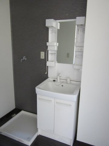 ハイツこうのとりの洗面所