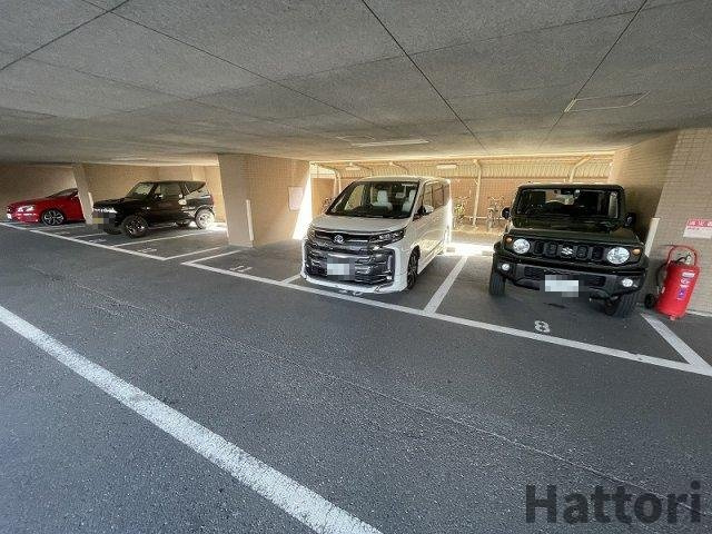 アエロポール伊丹の駐車場