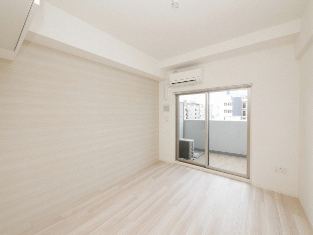 大阪市浪速区日本橋東１丁目の賃貸マンションの居間・リビング