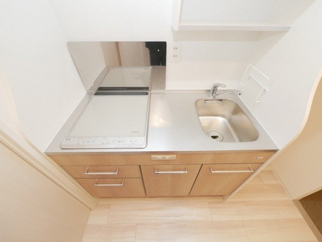 大阪市浪速区日本橋東１丁目の賃貸マンションのキッチン