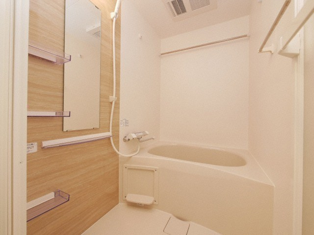 大阪市浪速区日本橋東１丁目の賃貸マンションの浴室