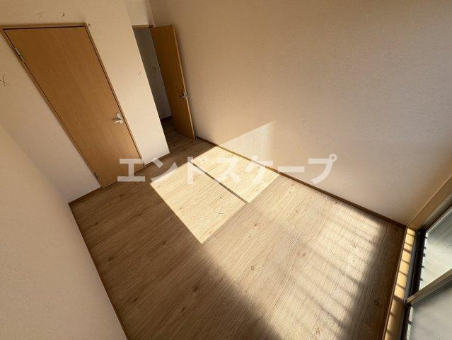 サージ　Ｂのその他