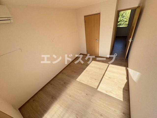 サージ　Ｂの玄関