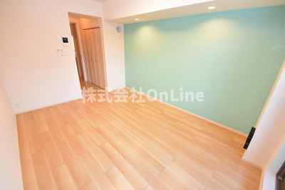 【洋室】 | カーサ・オストロ