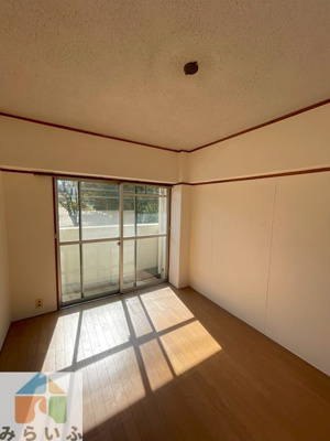 【洋室】 | 中日ビル