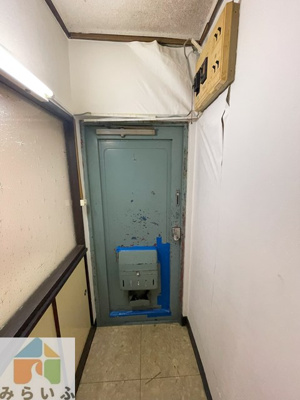 【玄関】 | 中日ビル