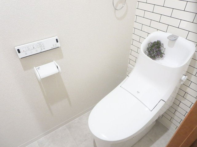 サーパス小笹第2のトイレ|サーパス小笹第２（3LDK）