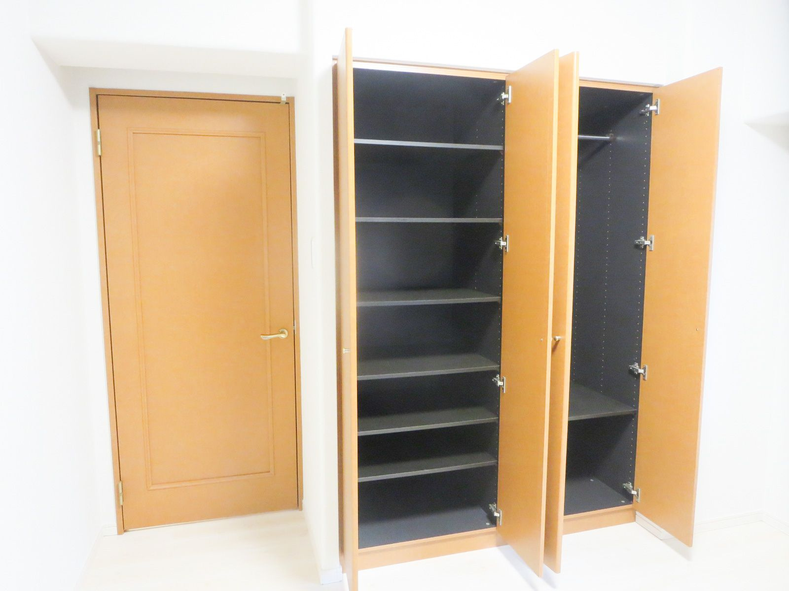 サーパス小笹第2の収納|サーパス小笹第２（3LDK）