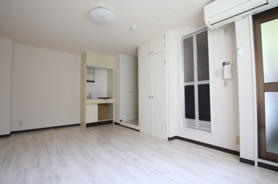 【寝室】 | ロイヤルクレイン汐の宮