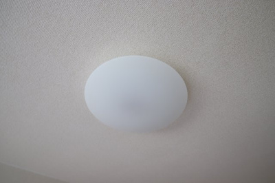 【設備】 | ロイヤルクレイン汐の宮 | 照明