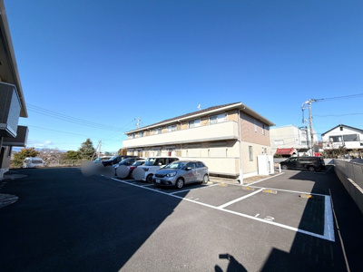 敷地内駐車場（有料・要空き確認）