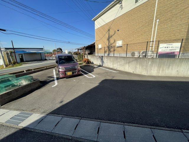 カーサ・ドマーニの駐車場