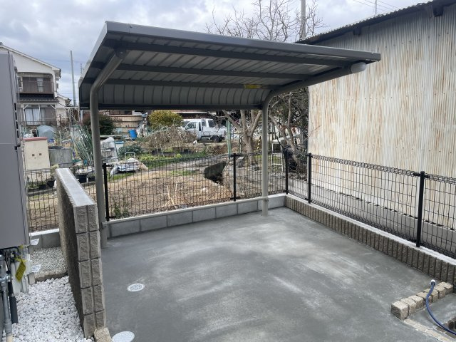 ルピナスハイムの駐車場