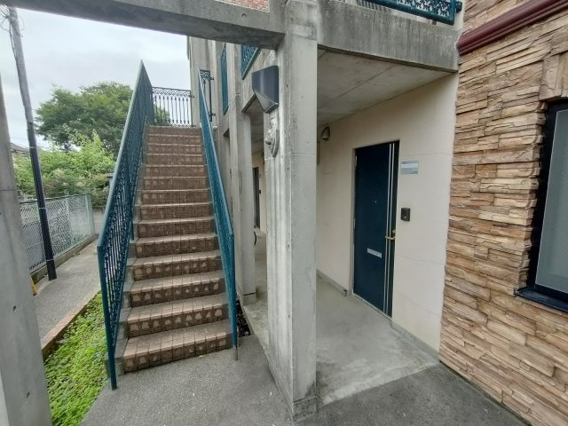 AvantilIMマンションのエントランス|ゆとりのあるエントランスです