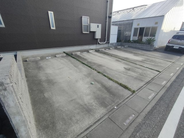 Boscoの駐車場