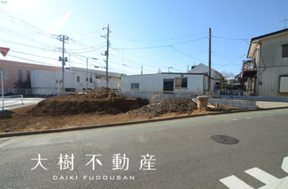 【前面道路含む現地写真】 | ※令和5年12月下旬に撮影