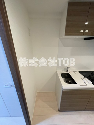 【その他】 | ルクレ上北沢ルネサンスコート | 冷蔵庫置き場