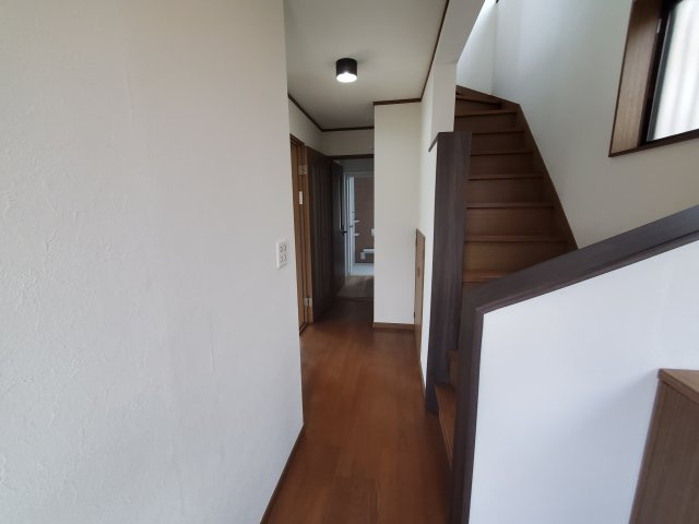 城南４丁目戸建て事業用のロビー