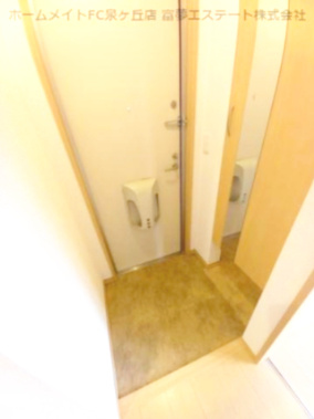 【玄関】 | グランシャリオA棟 | ※イメージ　同物件別号室の写真