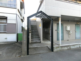 【エントランス】