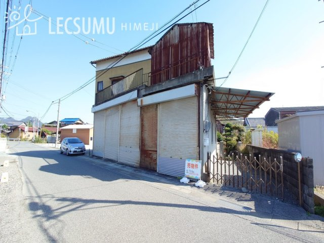 姫路市林田町下構／売土地の前面道路含む現地写真